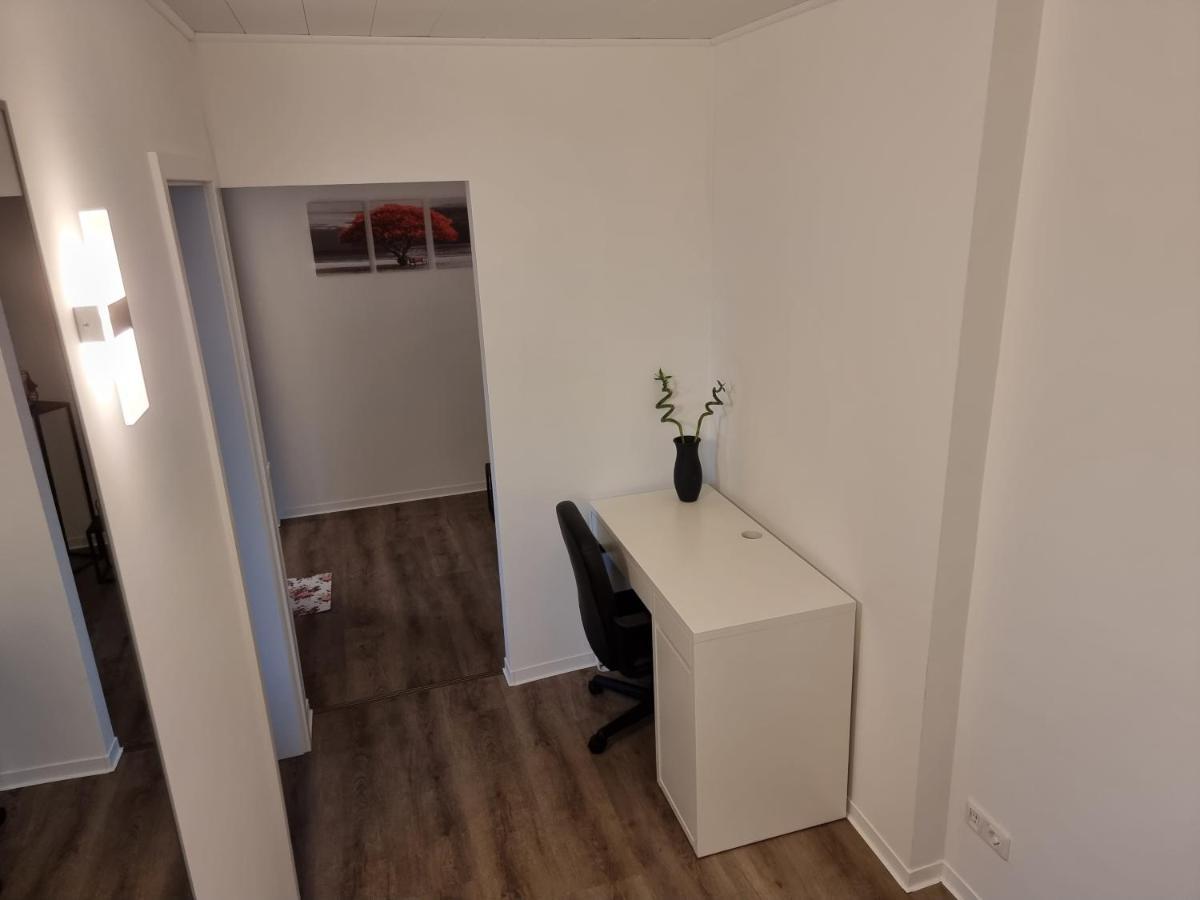 Gaestehaus-Ferienwohnung-Appartement Mit Terrasse - Naehe Kliniken/ Herzzentrum Bad Oeynhausen Kültér fotó