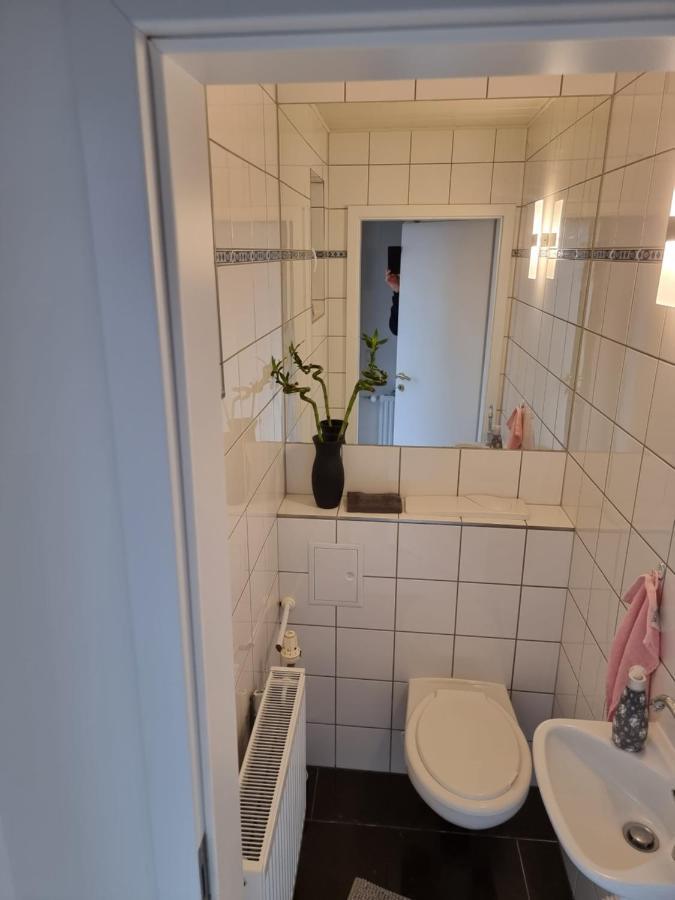 Gaestehaus-Ferienwohnung-Appartement Mit Terrasse - Naehe Kliniken/ Herzzentrum Bad Oeynhausen Kültér fotó